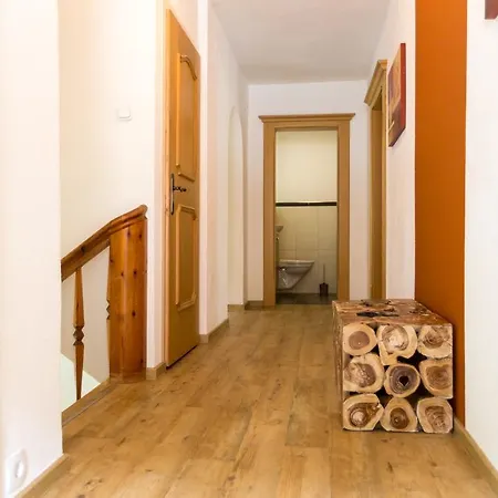 Alpinhome Semesterbostad *